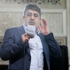 Zulmün dolduğu dünyayı gör