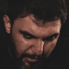 Geldim dua edeyim ki sen gelesin