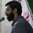 Güneşe yakalanmış kara bir kar gibiyim