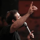 Kim gelirse vurup geçiyordu.