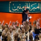 Bi’at ettim sana bir varmış bir yokmuş gününde