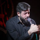 Gözyaşı akıtan, göğsüne vuran elim var