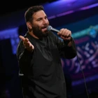 Sancağın üstündeki isim