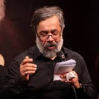 Niçin ey eşsiz güzelliğin ayı gelmiyorsun