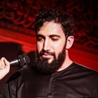 Senden, fotoğraflarından bile seni seviyorum